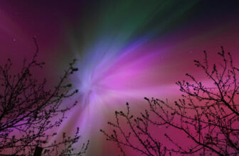 ‘Excessive’ geomagnetic storm could bless us with extra aurora shows tonight and tomorrow