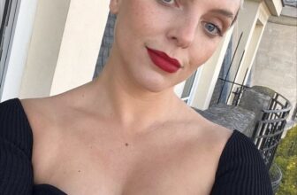 Summer time Knits — Estée Lalonde