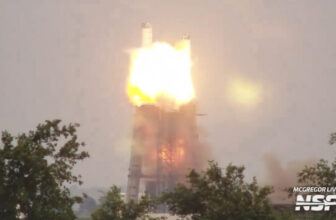SpaceX Raptor engine check ends in a fiery explosion
