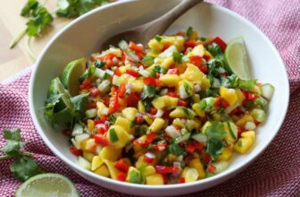 Mango Salsa Recipe (Fast And Simple)