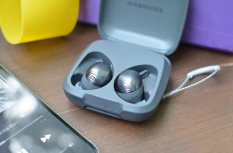 Health earbuds that lack finesse