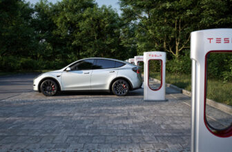 Tesla warns towards moist towel charging trick two months too late
