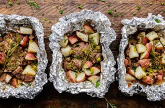 Spicy Garlic Butter Steak and Potato Foil Packets