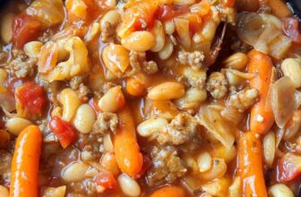 SAUSAGE, WHITE BEAN & PASTA SOUP – The Southern Woman Cooks