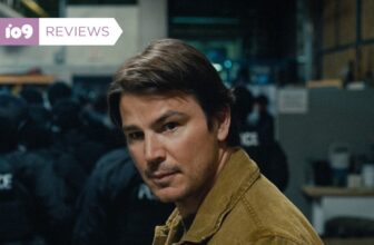 Entice Is a Strong, Mid-Tier M. Night time Shyamalan Thriller